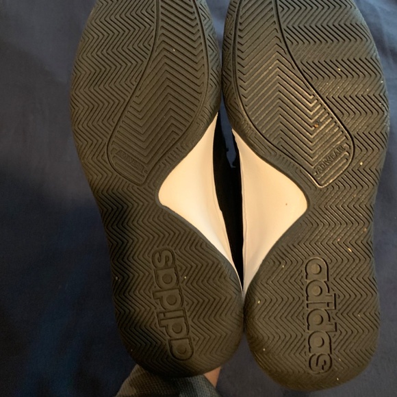 New Adidas “Own The Game” Basketball Sneakers 5Y - Picture 5 of 7